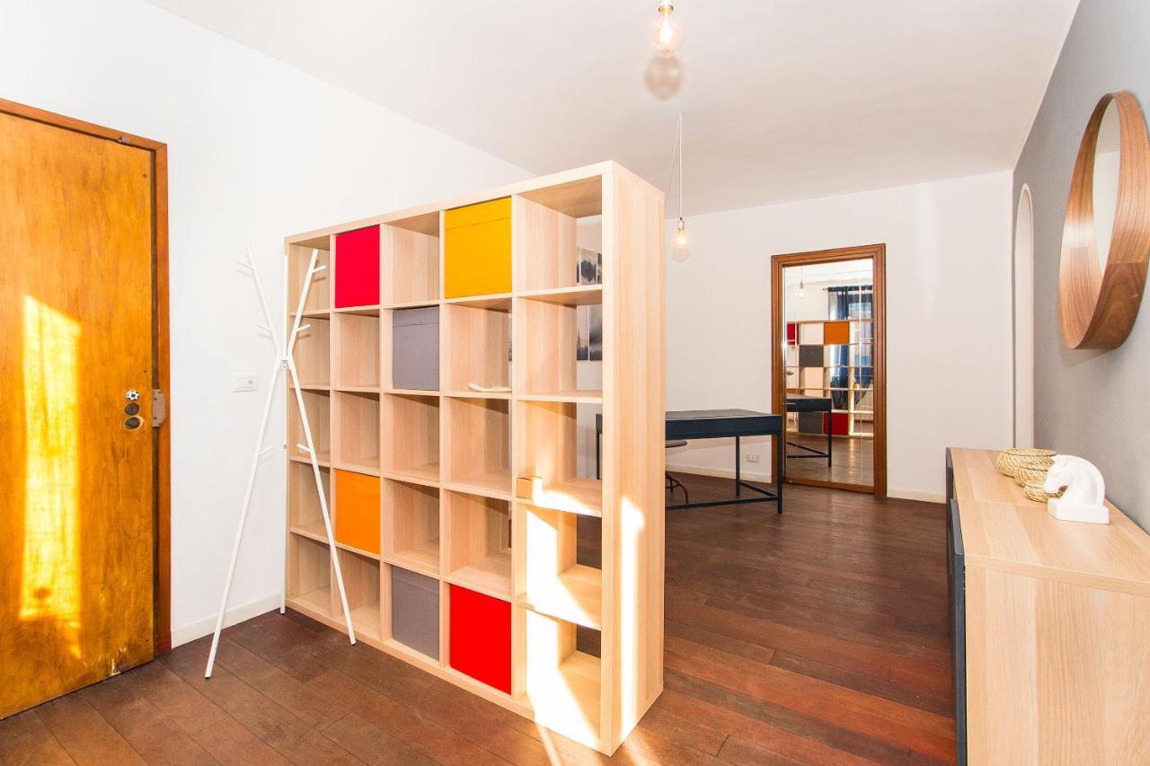 Appartamento Colorful Statuto Square Design Apart Torino Esterno foto