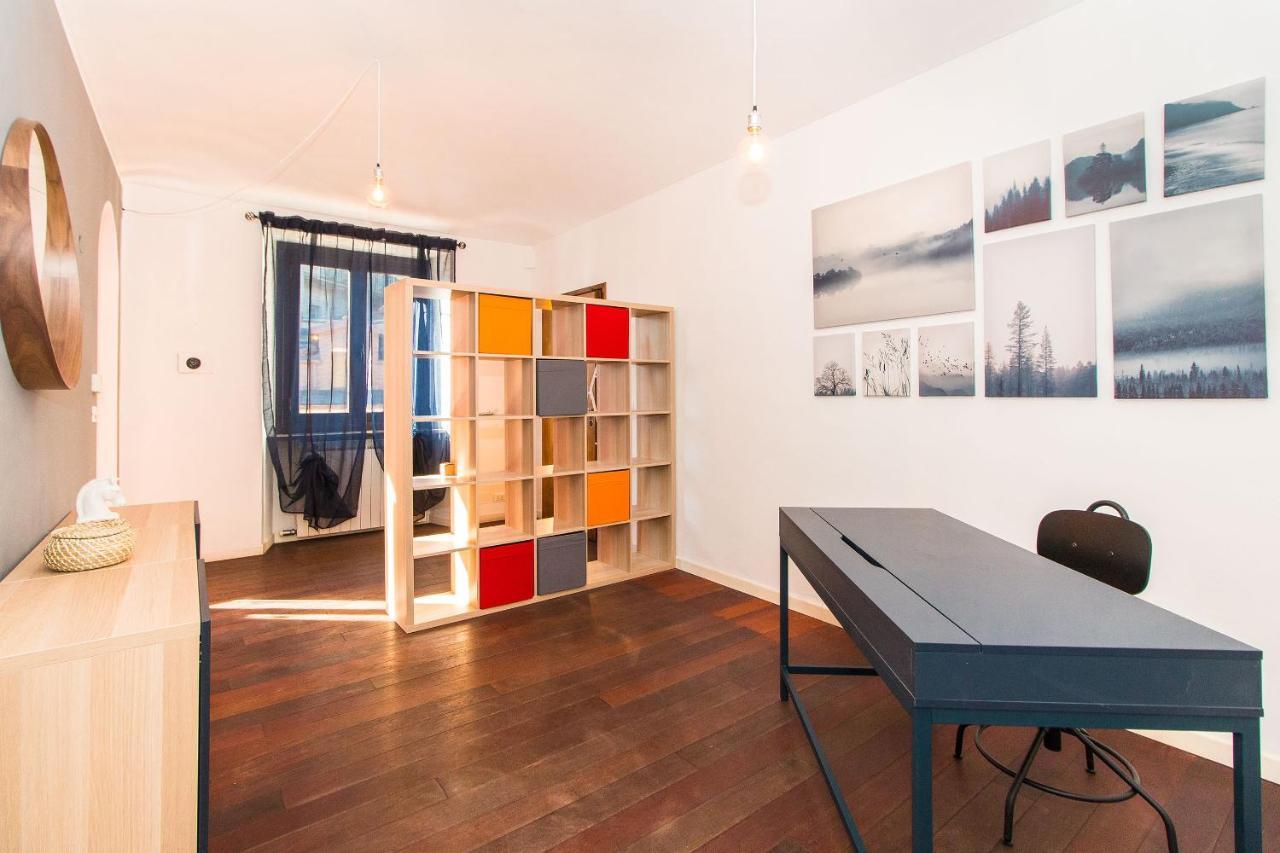 Appartamento Colorful Statuto Square Design Apart Torino Esterno foto