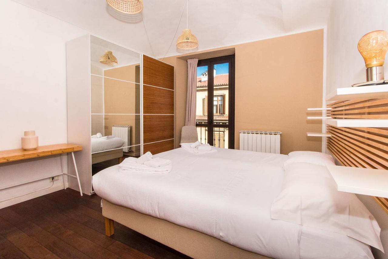 Appartamento Colorful Statuto Square Design Apart Torino Esterno foto