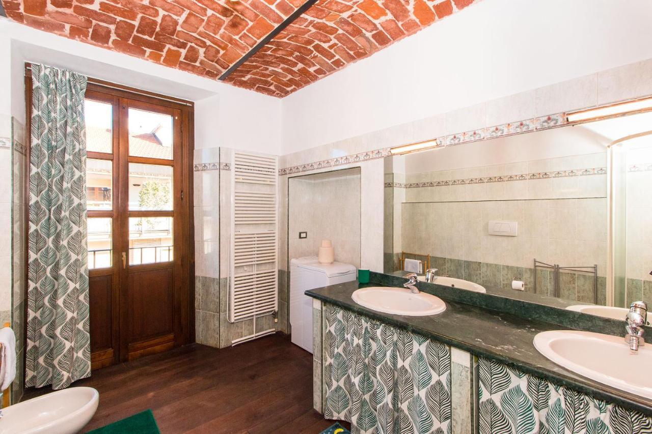 Appartamento Colorful Statuto Square Design Apart Torino Esterno foto