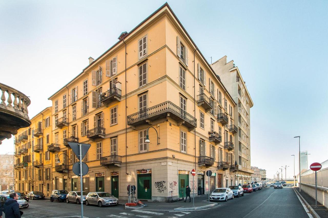 Appartamento Colorful Statuto Square Design Apart Torino Esterno foto