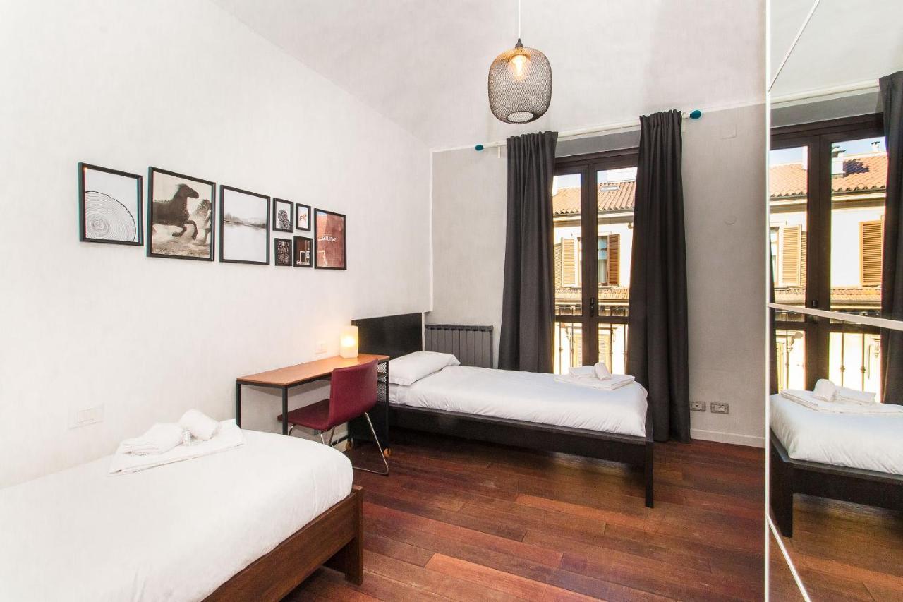 Appartamento Colorful Statuto Square Design Apart Torino Esterno foto